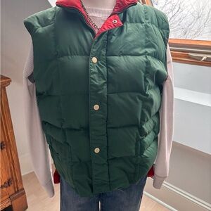 Vintage 90’s Reversible Puffer Vest ❤️💚